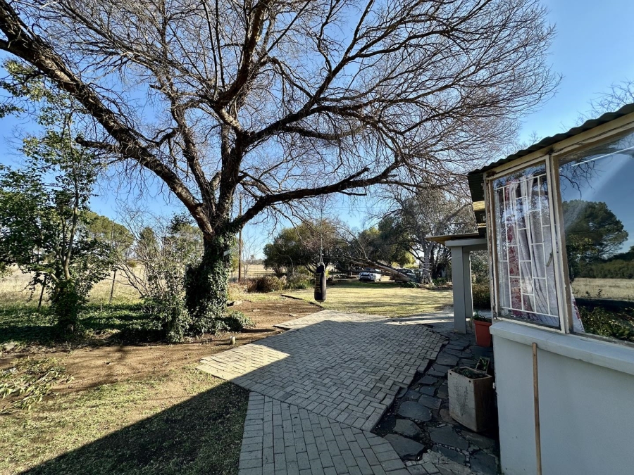 9 Bedroom Property for Sale in Bloemspruit Free State